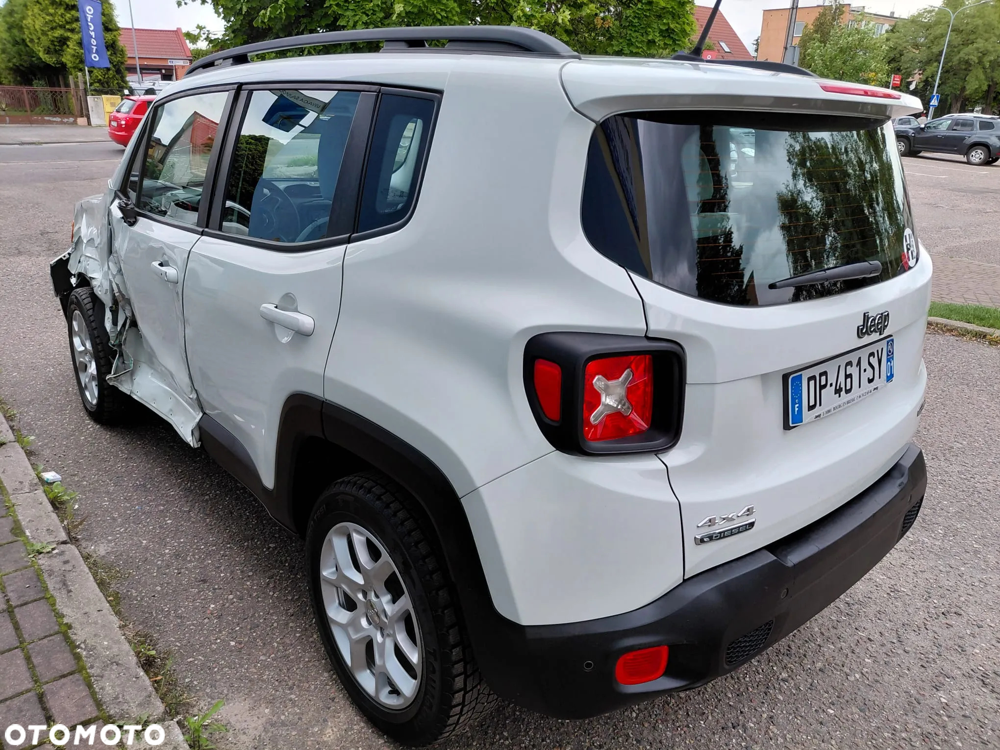 Jeep Renegade - 11