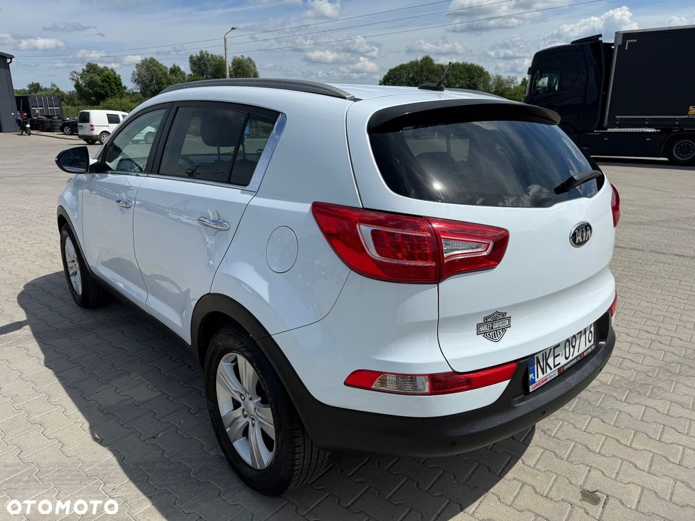 Kia Sportage 1.6 GDI 2WD Dream-Team Edition - 6