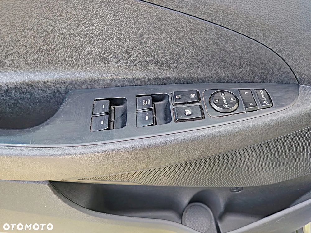 Hyundai Tucson 1.7 CRDI BlueDrive Comfort 2WD - 12