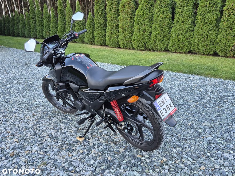 Honda CB - 16