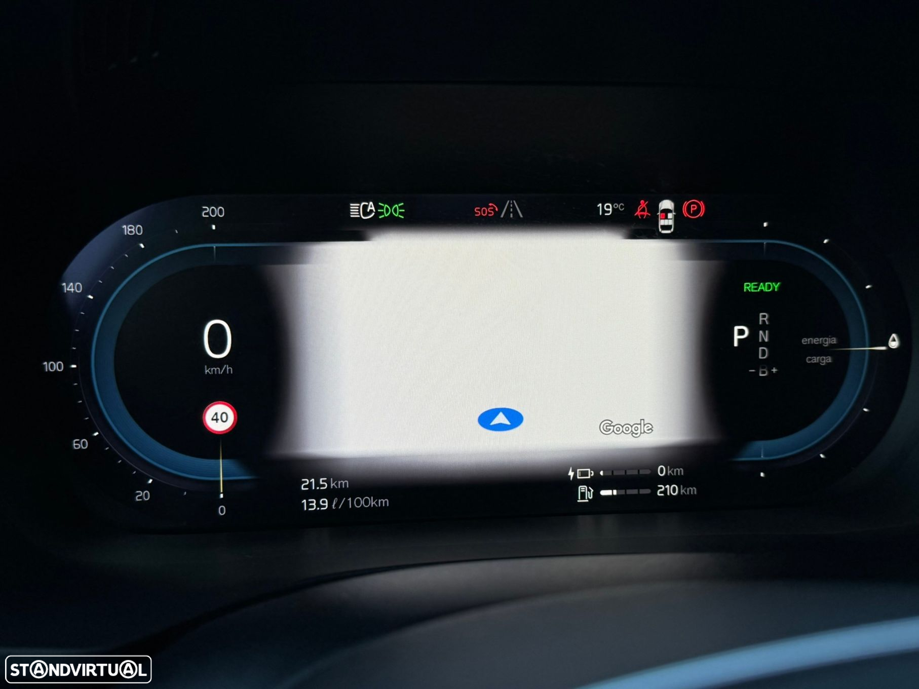 Volvo XC 60 2.0 T6 PHEV R-Design AWD - 32