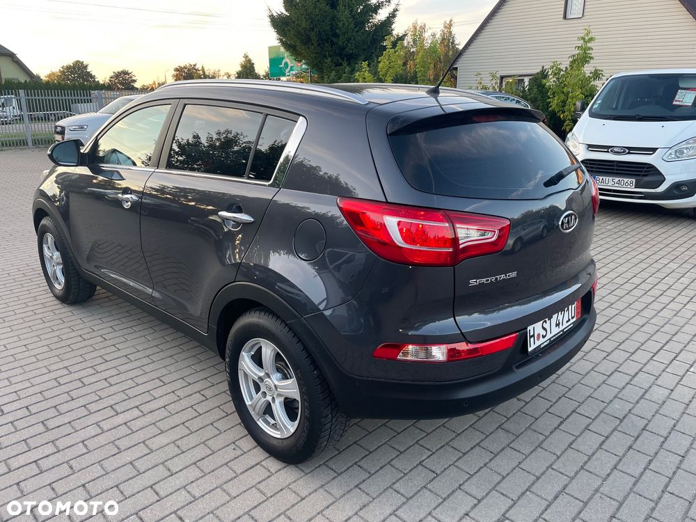 Kia Sportage 2.0 L 2WD - 13