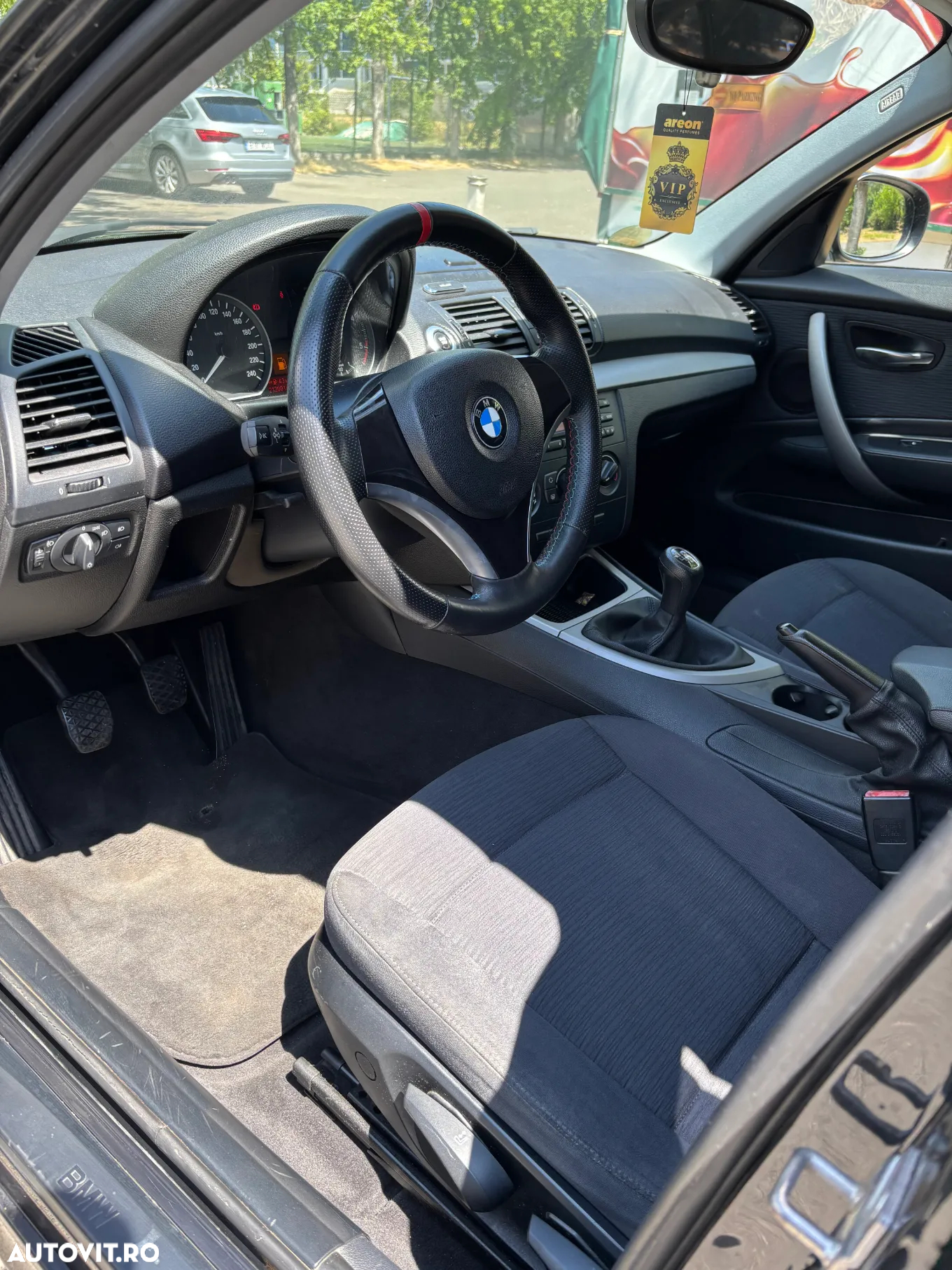 BMW Seria 1 116d Sport Line - 3