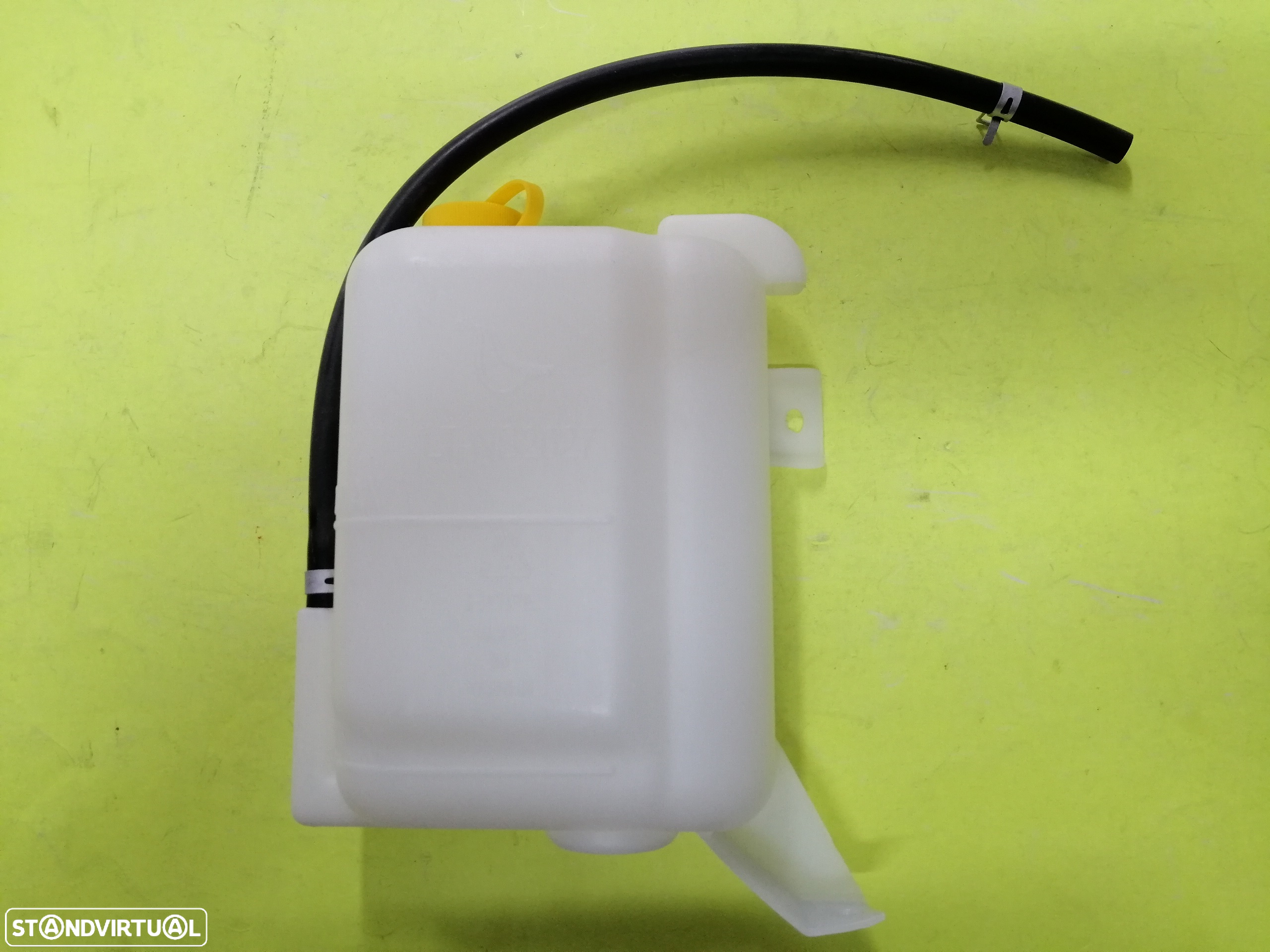 Depósito /Vaso expansão da água Nissan Pickup D21 (novo) - 3
