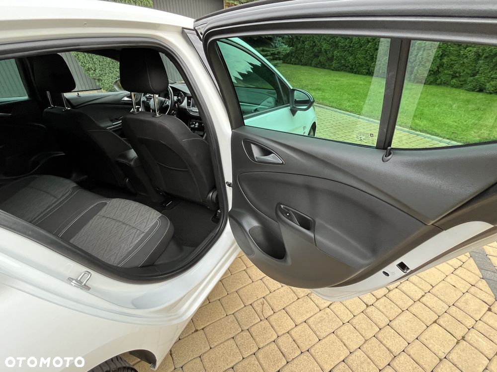Opel Astra 1.2 Turbo Start/Stop 120 Jahre - 12
