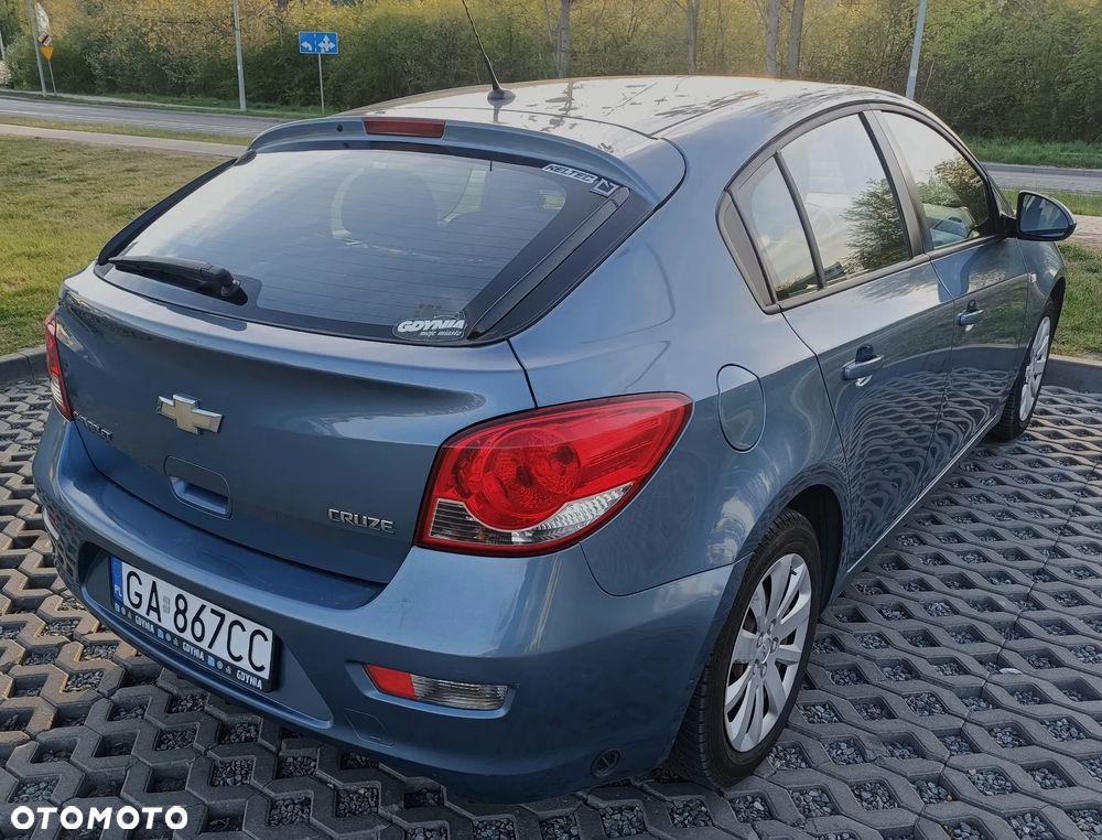Chevrolet Cruze 1.8 LS+ - 5