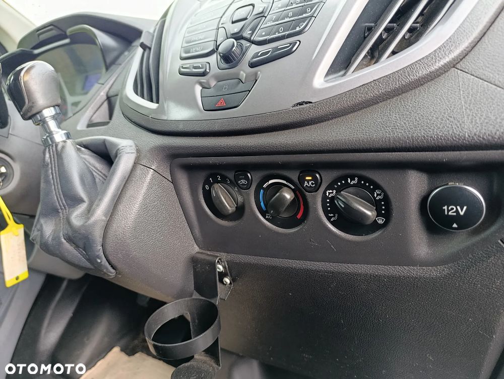 Ford Transit - 7
