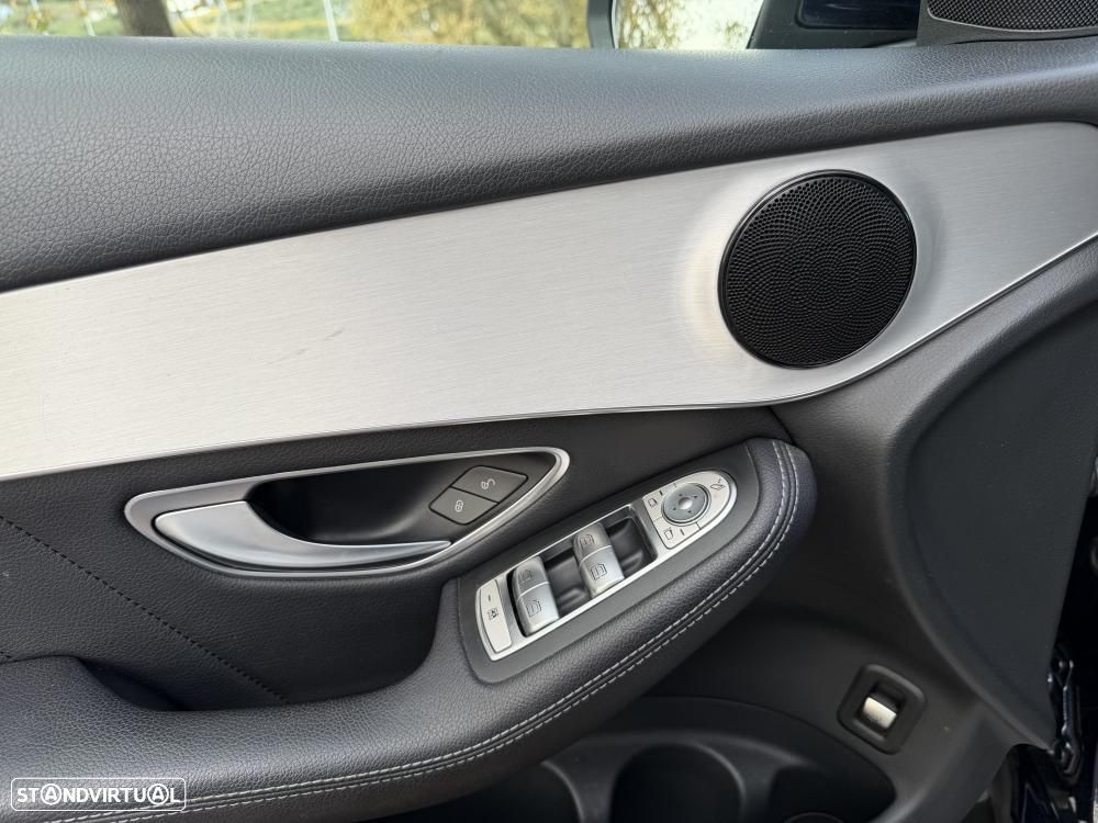 Mercedes-Benz GLC 220 d Coupe 4Matic 9G-TRONIC AMG Line - 19