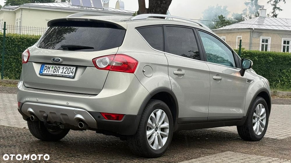 Ford Kuga 2.0 TDCi 4x4 Titanium - 34