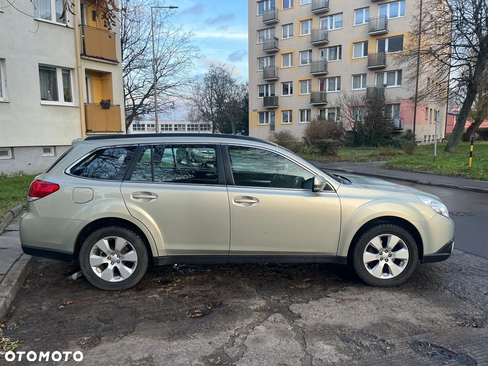 Subaru Legacy 2.0 D Comfort - 10