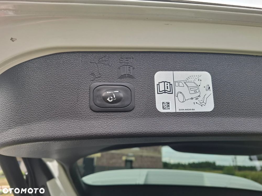Ford Kuga - 39