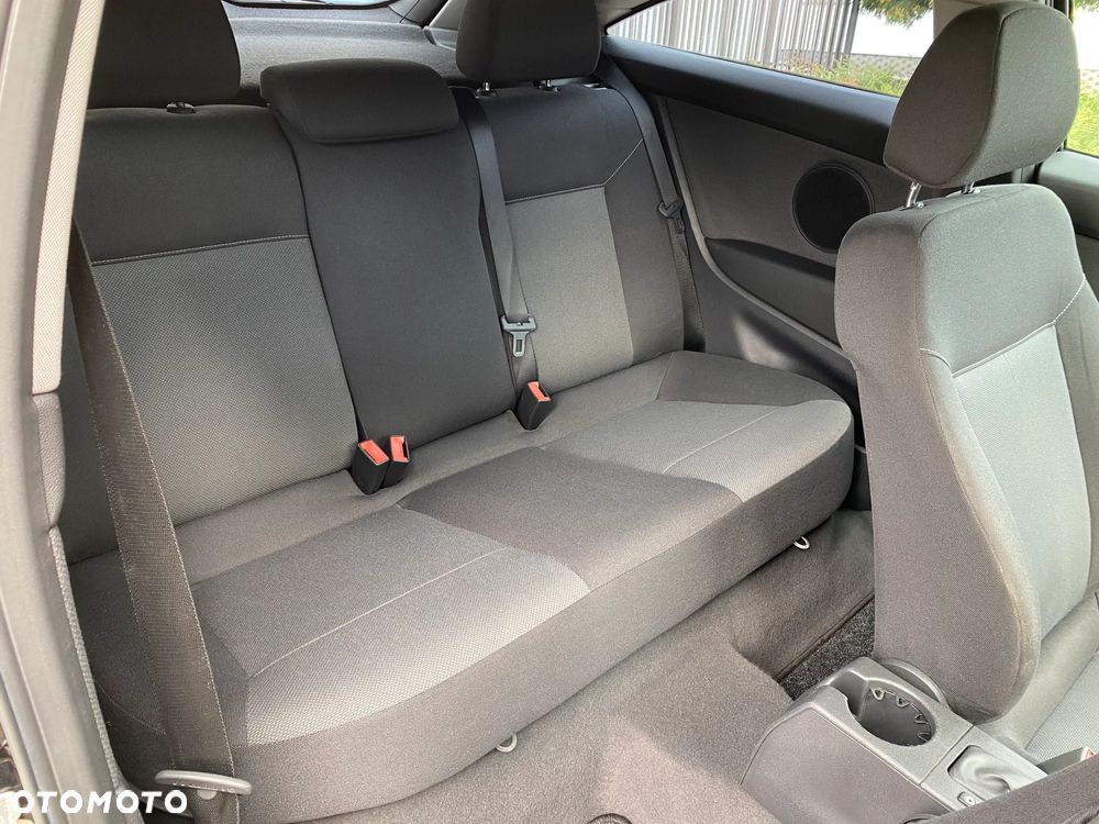 Opel Astra GTC 1.4 NAVI - 16