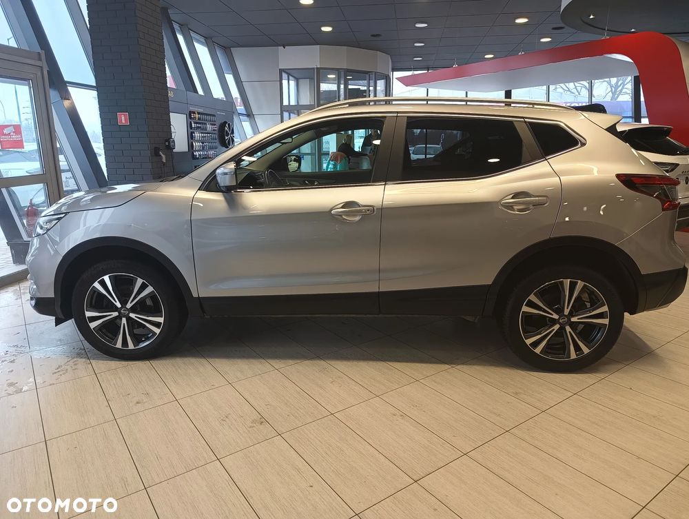 Nissan Qashqai 1.2 DIG-T N-Connecta EU6 - 2