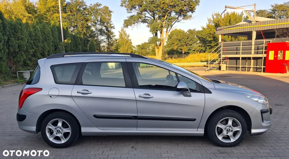 Peugeot 308 1.6 HDi Premium - 8
