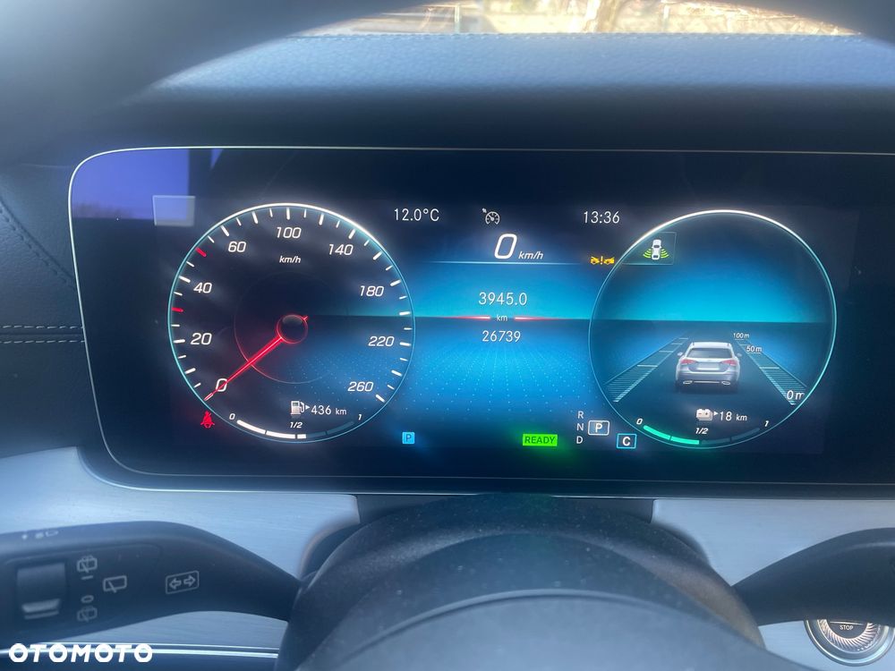 Mercedes-Benz Klasa E 300 de 4Matic 9G-TRONIC AMG Line - 4