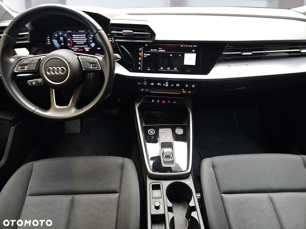 Audi A3 Sportback 30 TDI S tronic - 8