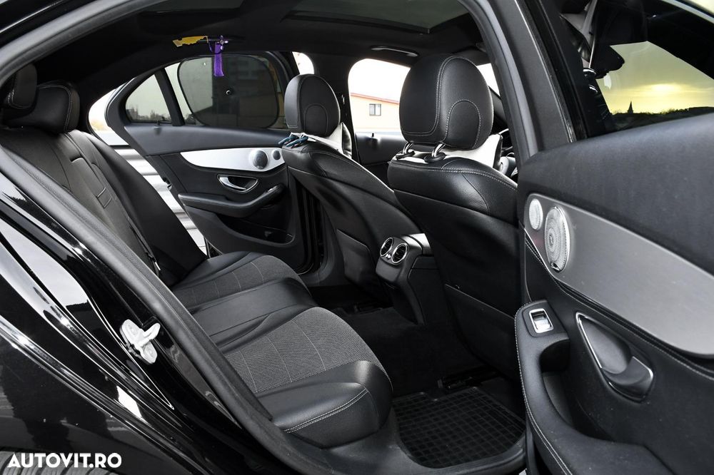 Mercedes-Benz C 220 (BlueTEC) d 7G-TRONIC AMG Line - 11