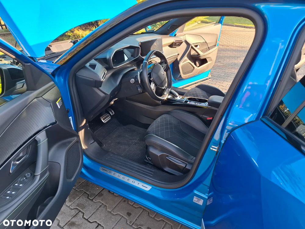 Peugeot 2008 1.2 PureTech GT S&S EAT8 - 16