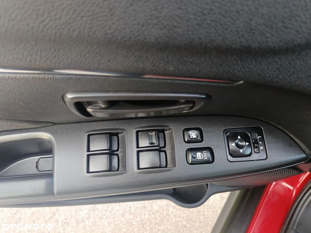 Mitsubishi ASX - 16