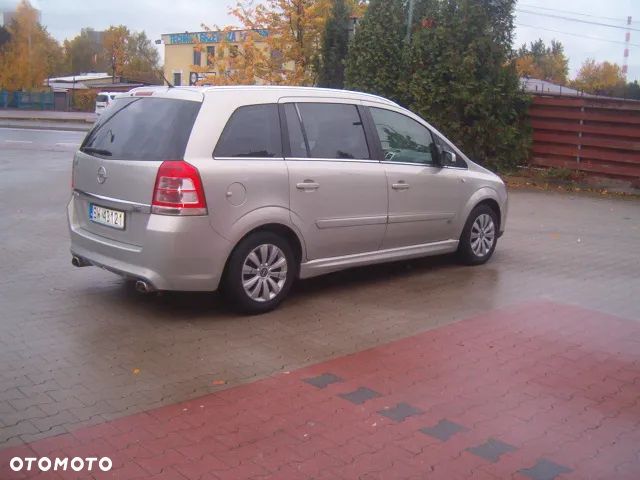 Opel Zafira - 5