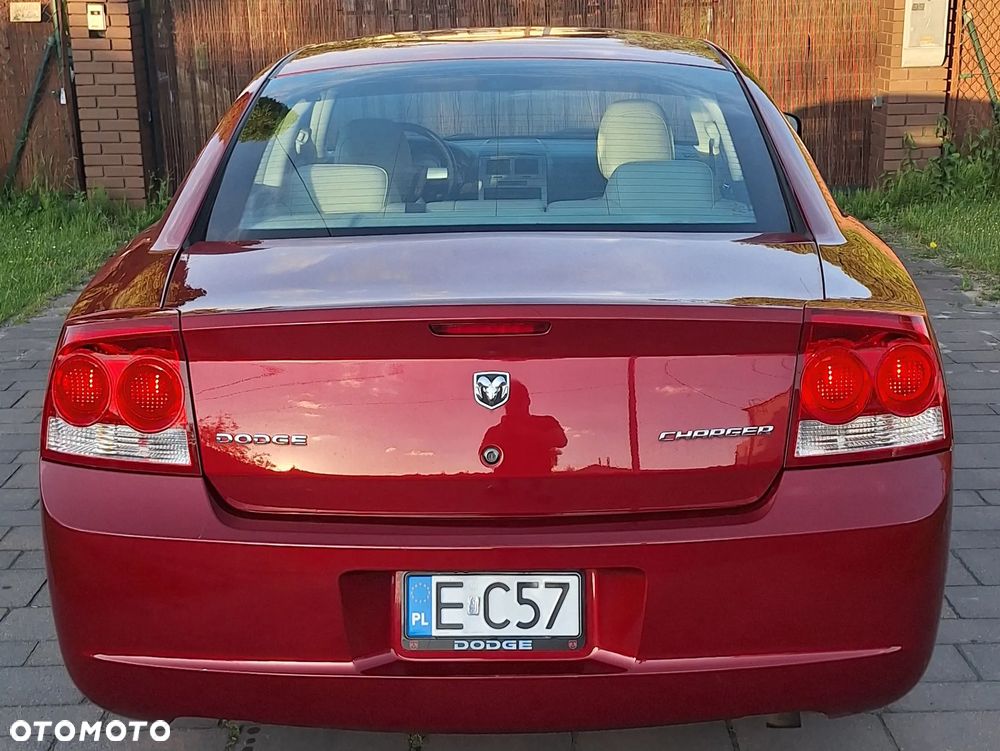Dodge Charger - 7