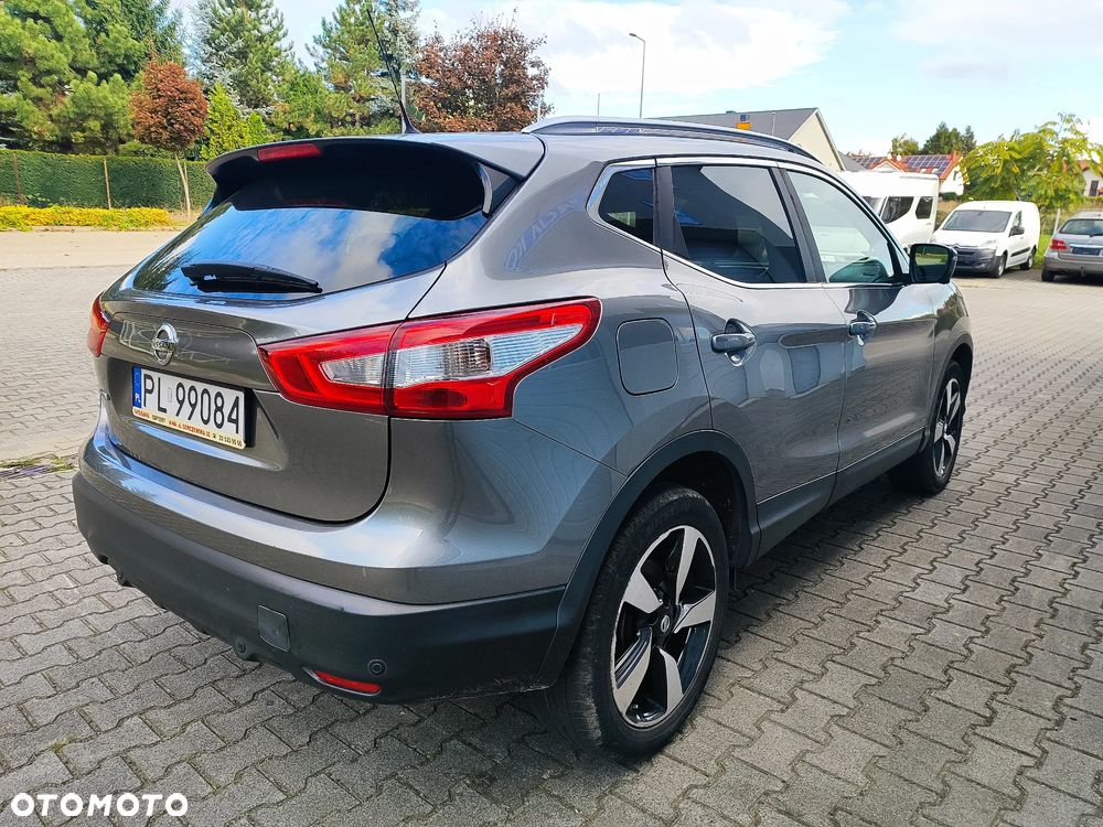Nissan Qashqai 1.2 DIG-T N-Connecta EU6 - 4