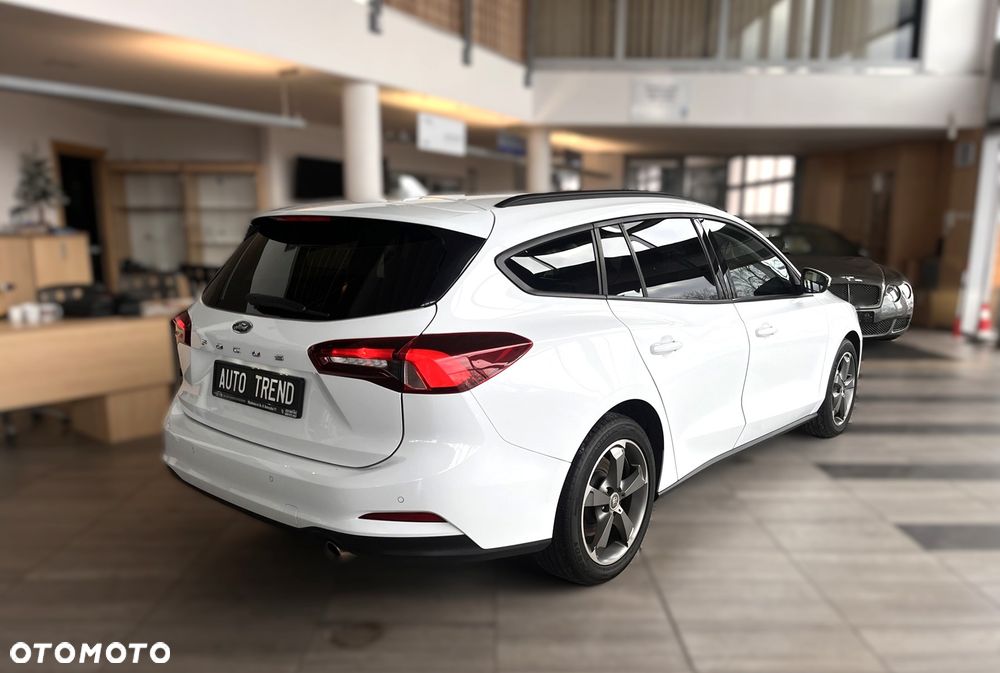 Ford Focus SW 1.0 EcoBoost Titanium ASS - 5