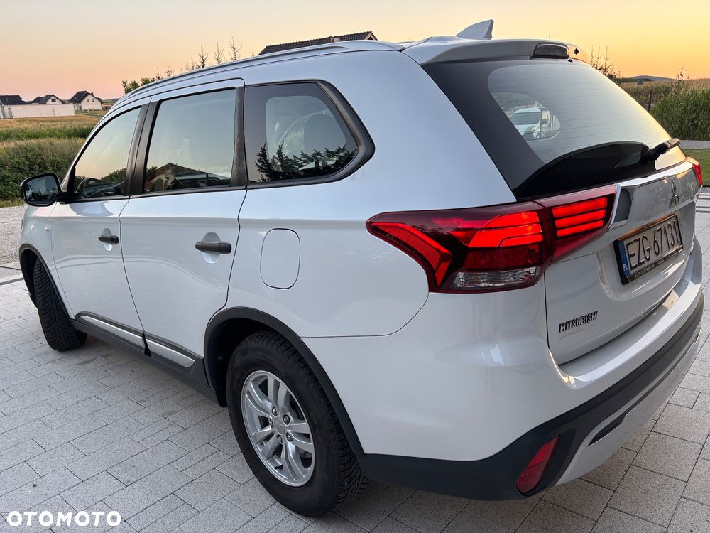 Mitsubishi Outlander 2.0 City Style 2WD - 8