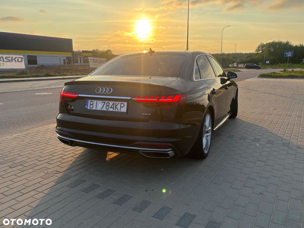 Audi A4 Limousine - 16