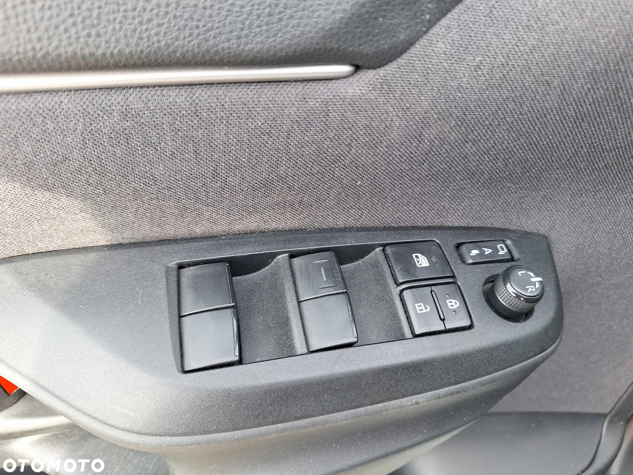Toyota Yaris Cross Hybrid 1.5 Dynamic - 16