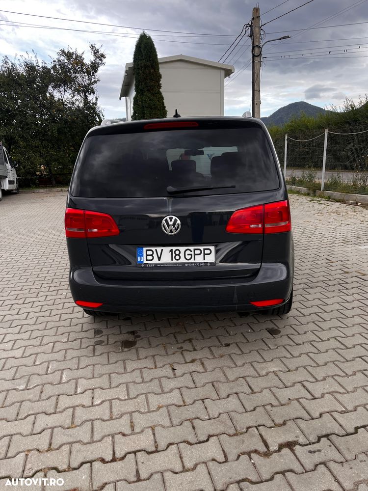 Volkswagen Touran 1.4 TSI DSG Comfortline - 5