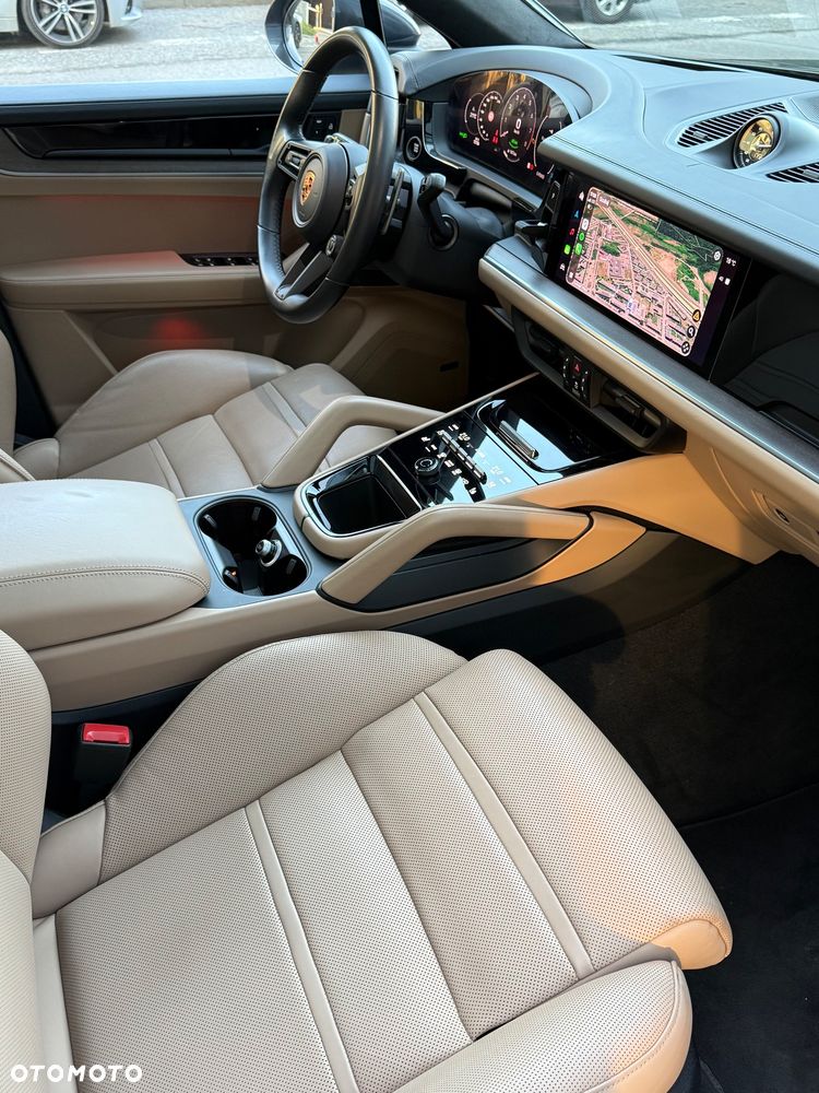 Porsche Cayenne E-Hybrid PHEV Black Edition - 15