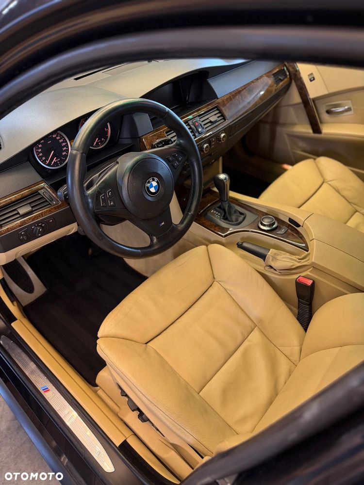 BMW Seria 5 535d - 18
