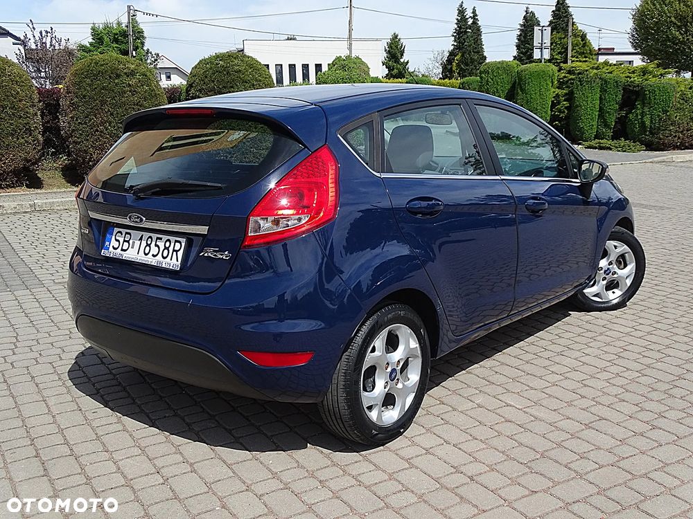 Ford Fiesta 1.4 TDCi Ghia - 22