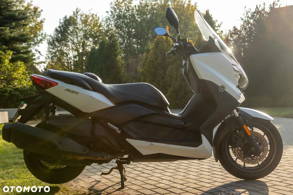 Yamaha X-max - 7