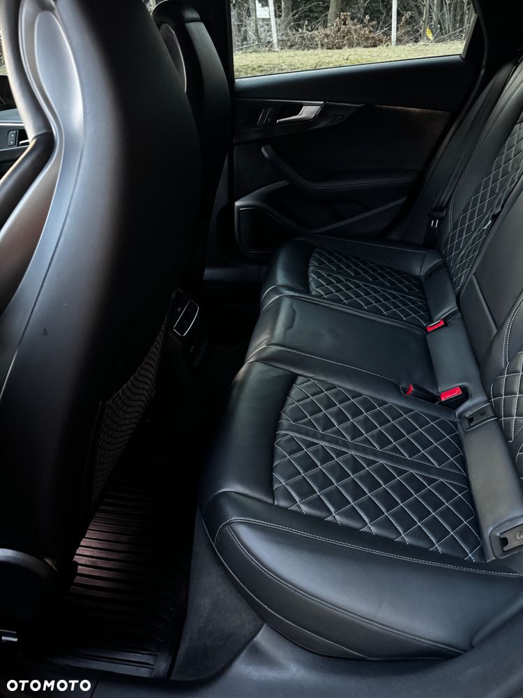 Audi S4 Limousine - 27