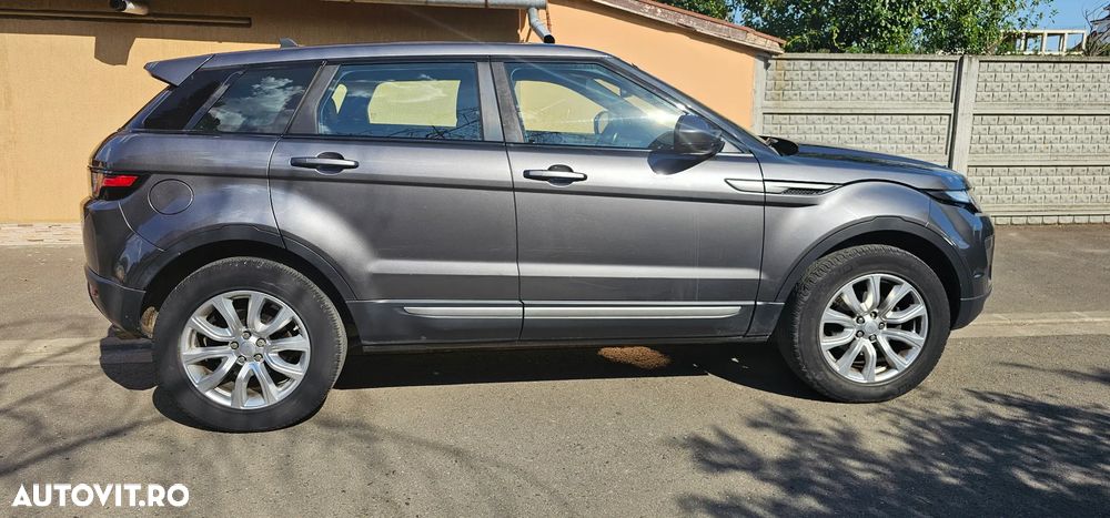 Land Rover Range Rover Evoque - 12