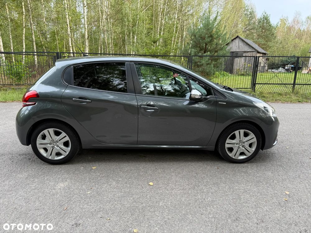 Peugeot 208 1.2 PureTech Style - 2