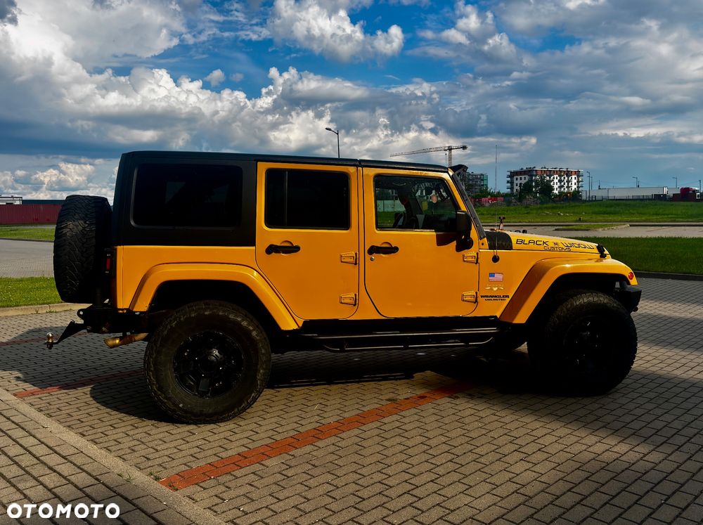 Jeep Wrangler 3.6 Unlim Sahara - 10