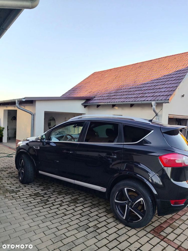 Ford Kuga 2.0 TDCi 4x4 Individual - 40