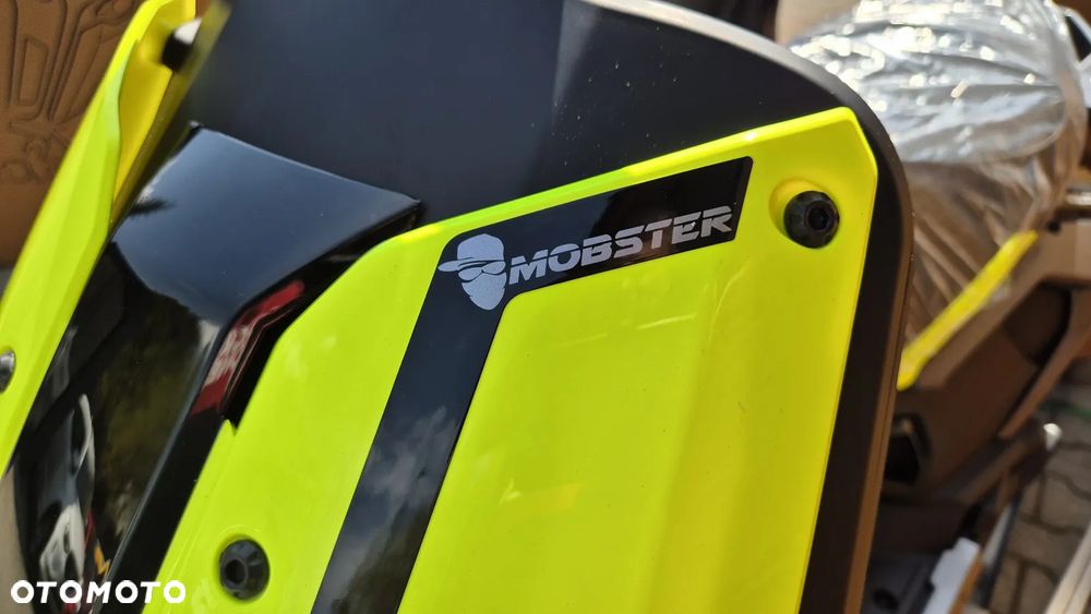Velocifero Mobster - 8
