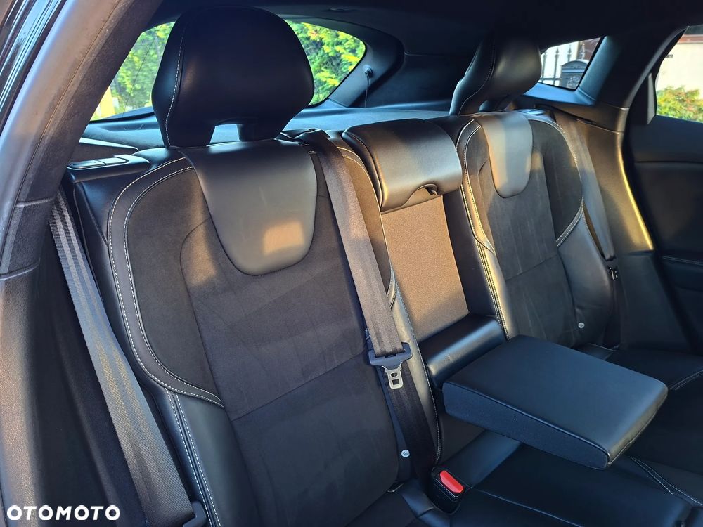 Volvo V40 D2 RDesign - 20