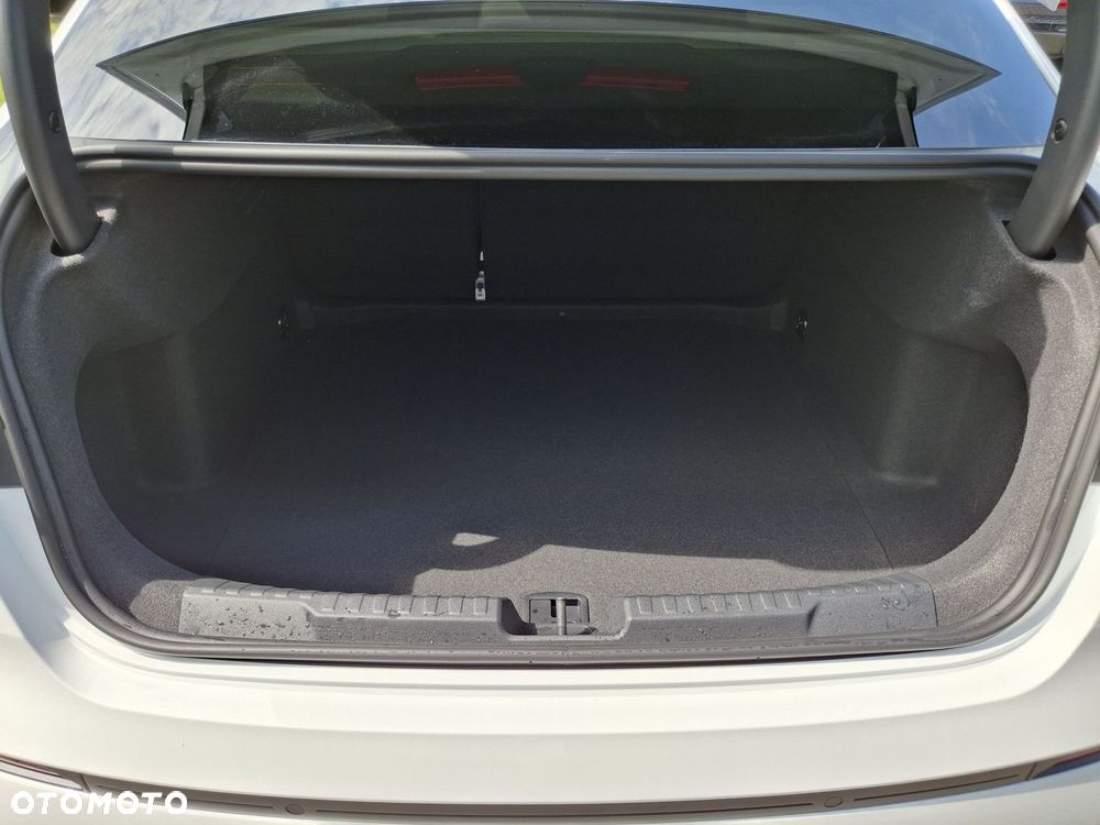 Audi A3 Limousine - 5