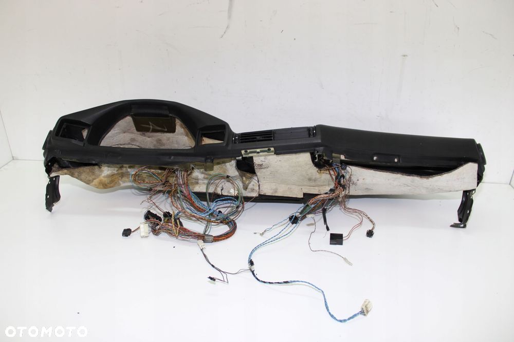 BMW E34 DESKA ROZDZIELCZA EUROPA - 5