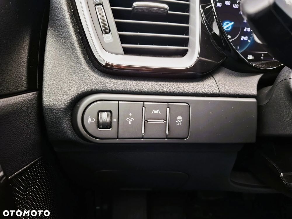 Kia XCeed 1.5 T-GDI Business Line DCT - 20