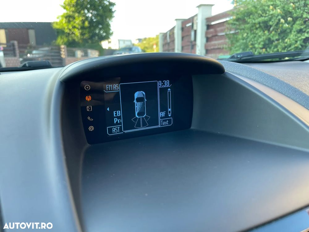 Ford Fiesta 1.0 EcoBoost Titanium - 23