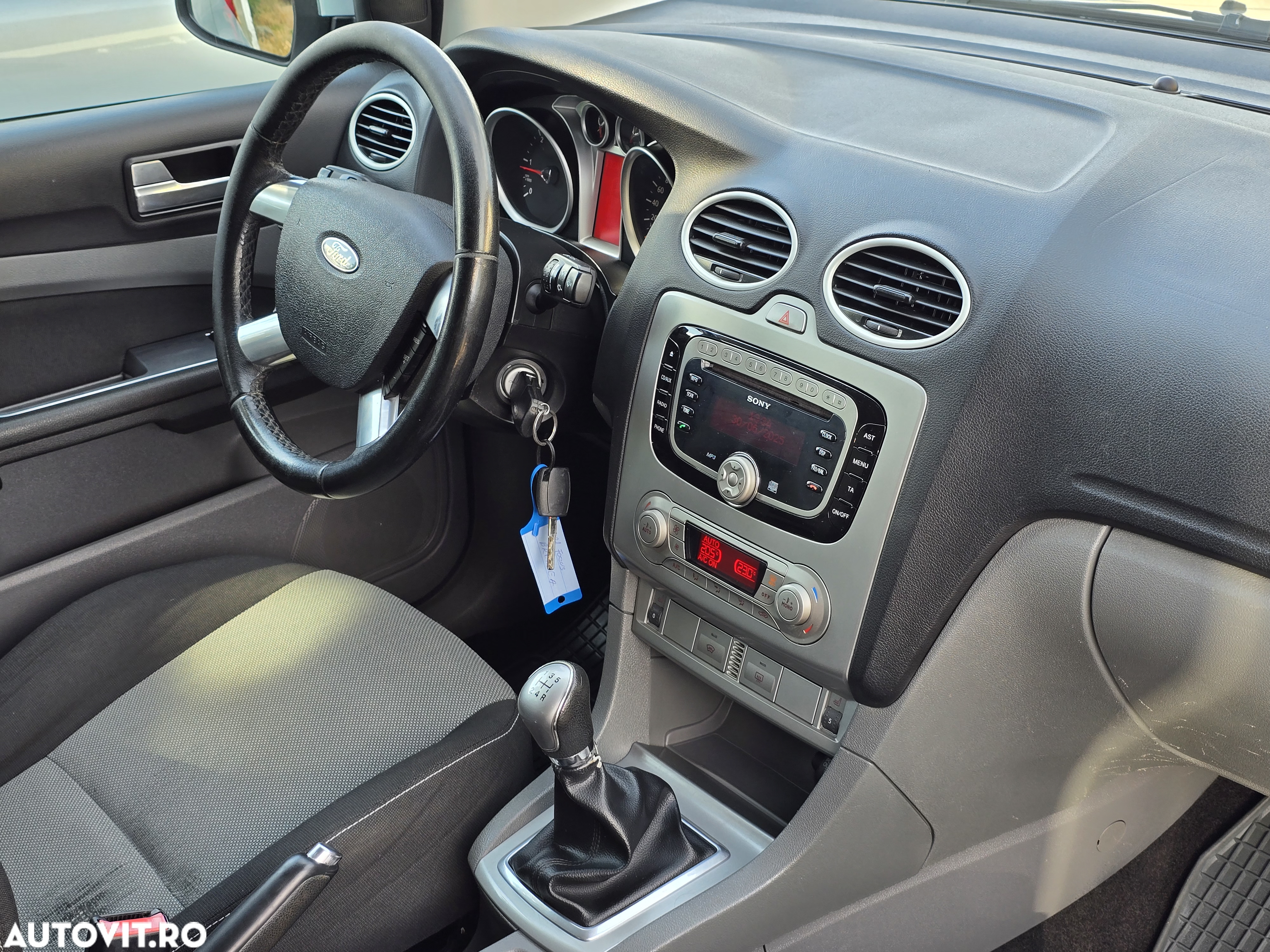 Ford Focus Turnier 1.6 TDCi Sport - 15