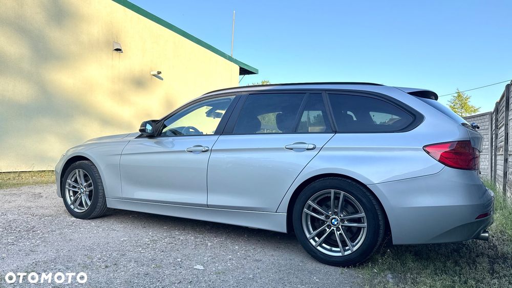 BMW Seria 3 - 38