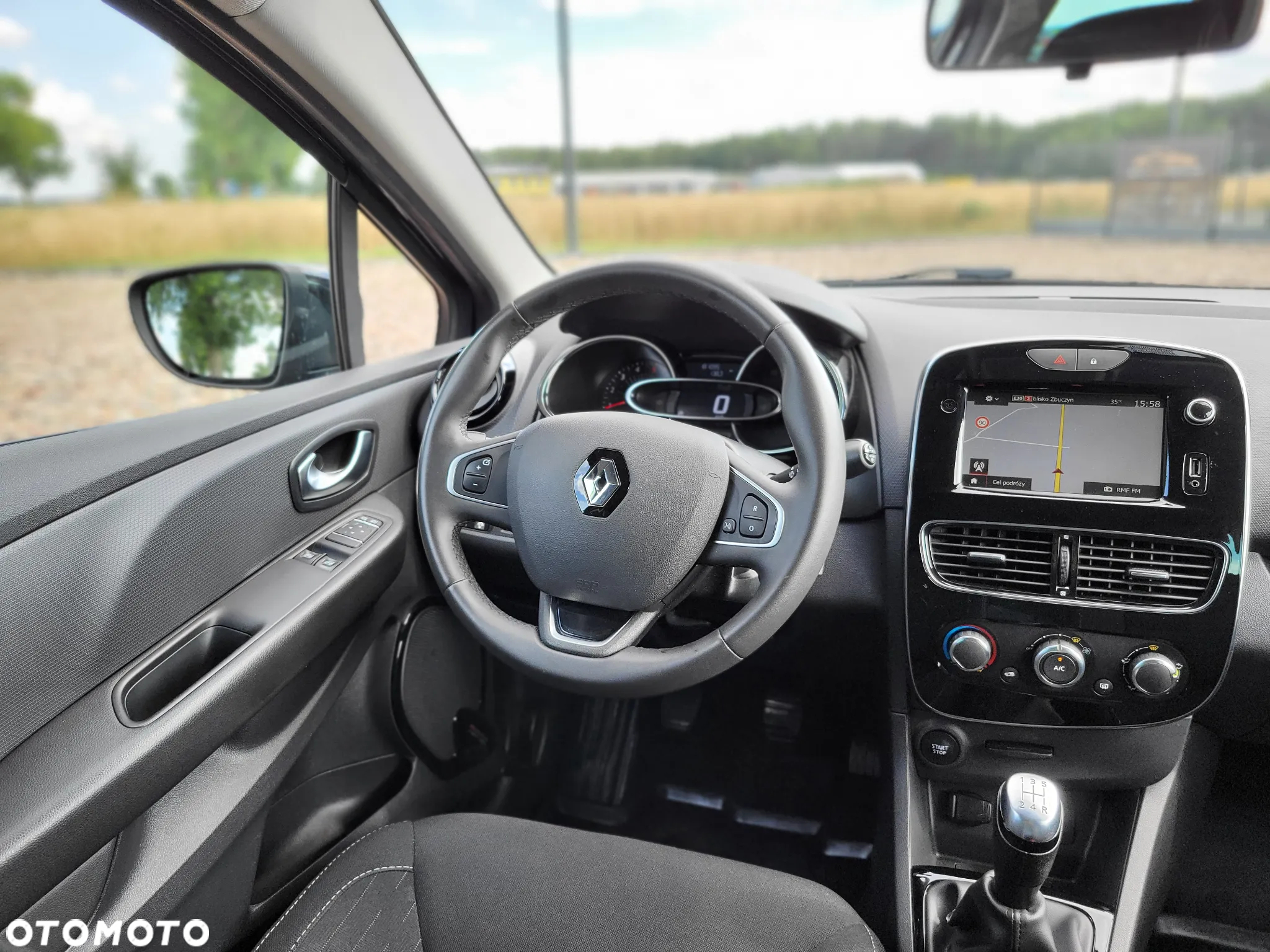 Renault Clio 1.5 dCi Energy Limited - 10