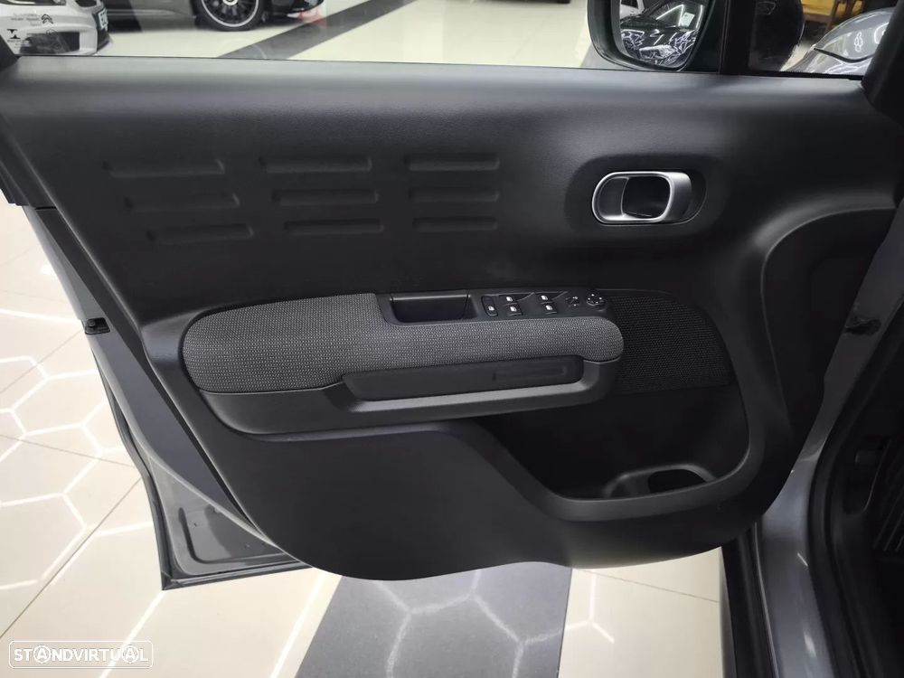 Citroën C3 Aircross 1.2 PureTech Shine - 20